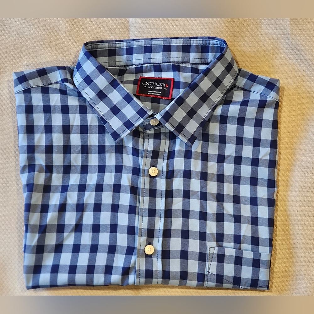 UNTUCKit Men's Blue and White Checkered Shirt